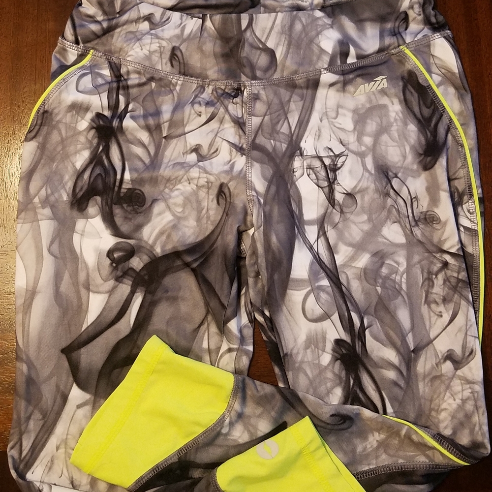 AVIA leggings & sports bra